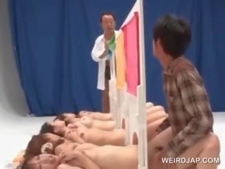 Азіатська голий дівчинки отримати піхви прицвяхований в a ххх кіно конкурс